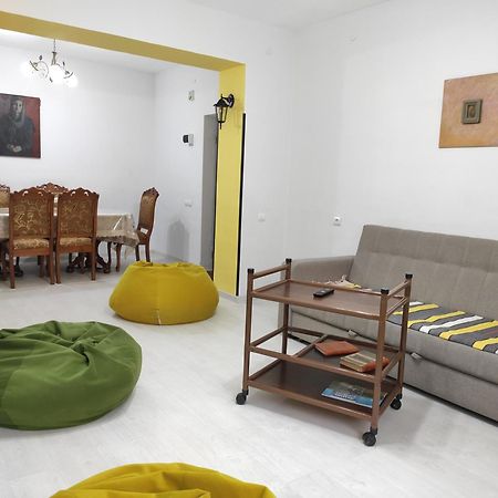 Ners Guest House 기우므리 외부 사진